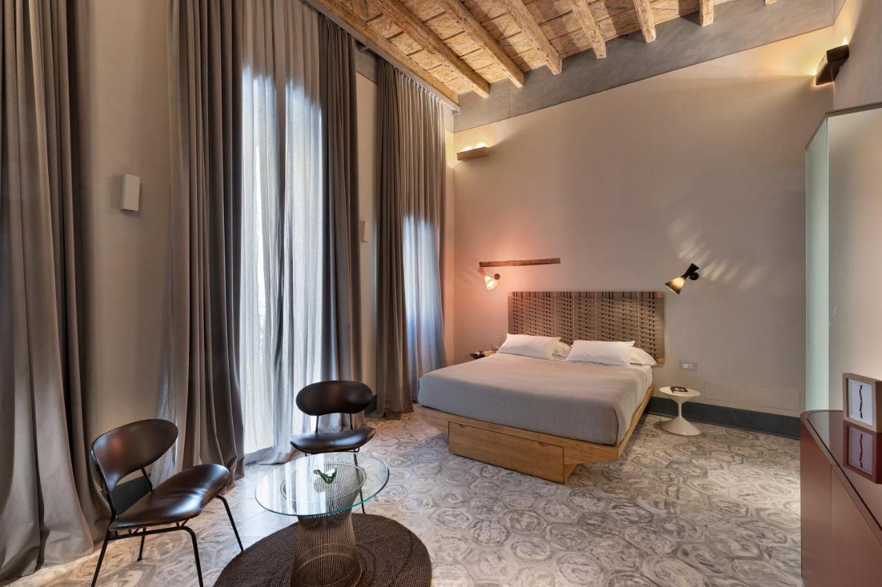 Palazzo Calo Aparthotel Bari Luaran gambar