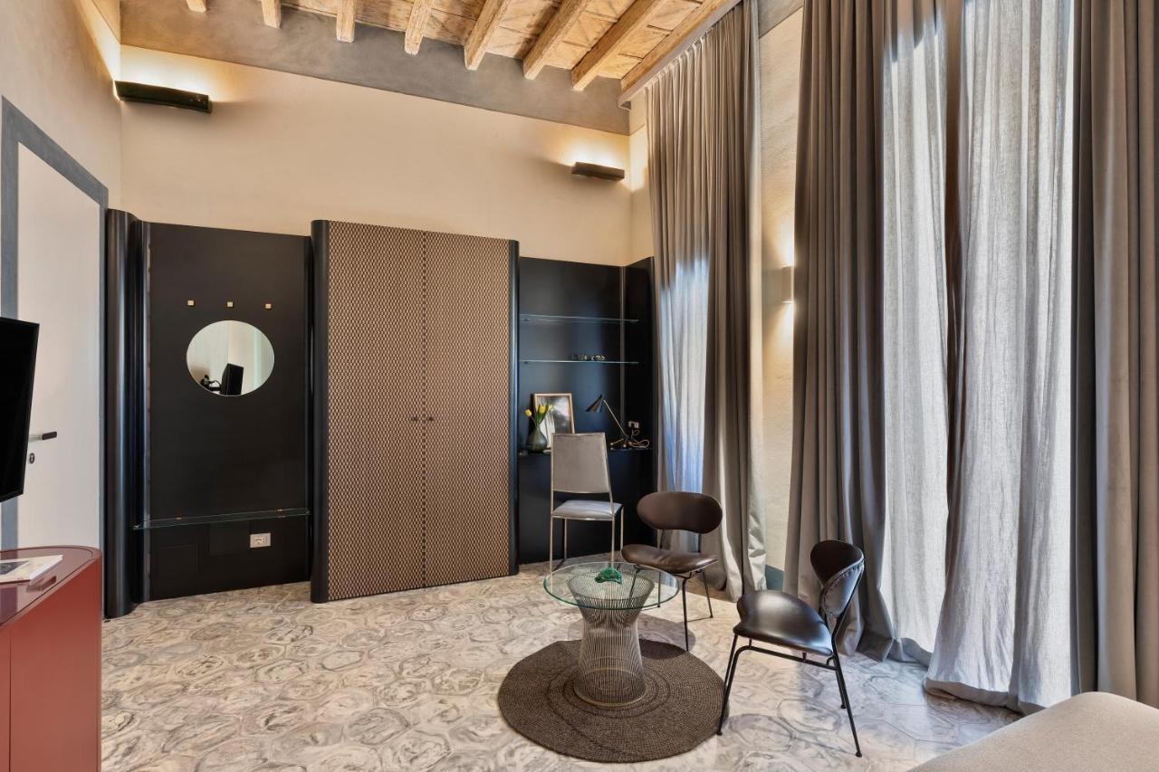 Palazzo Calo Aparthotel Bari Luaran gambar