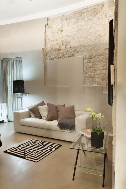 Palazzo Calo Aparthotel Bari Bilik gambar