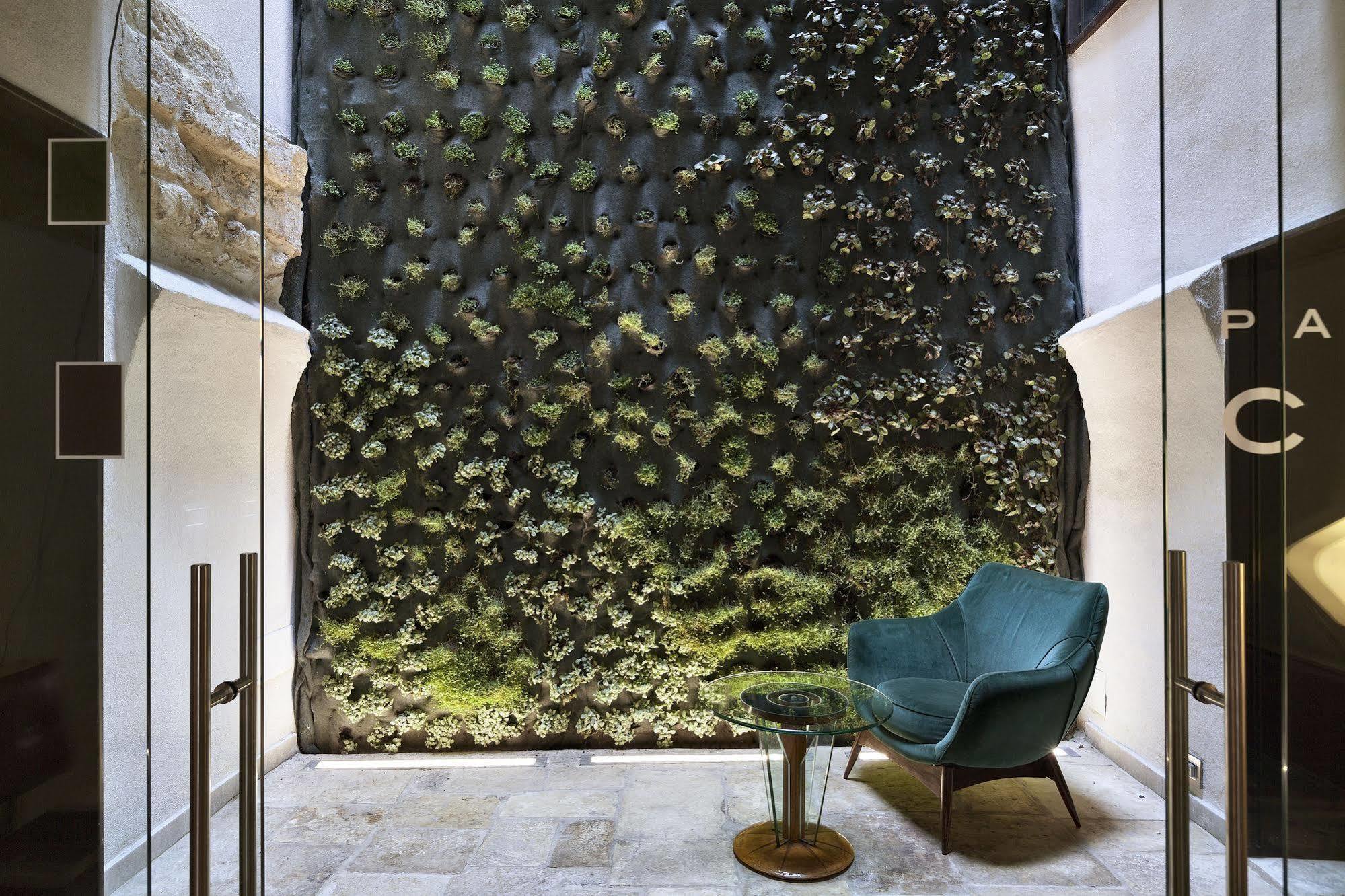 Palazzo Calo Aparthotel Bari Luaran gambar