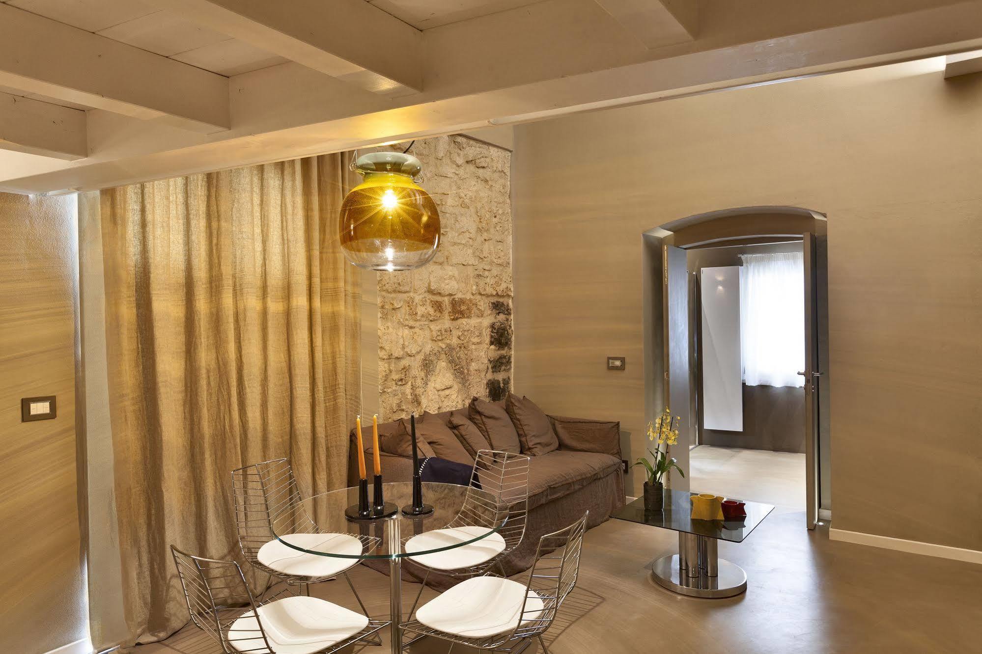 Palazzo Calo Aparthotel Bari Luaran gambar
