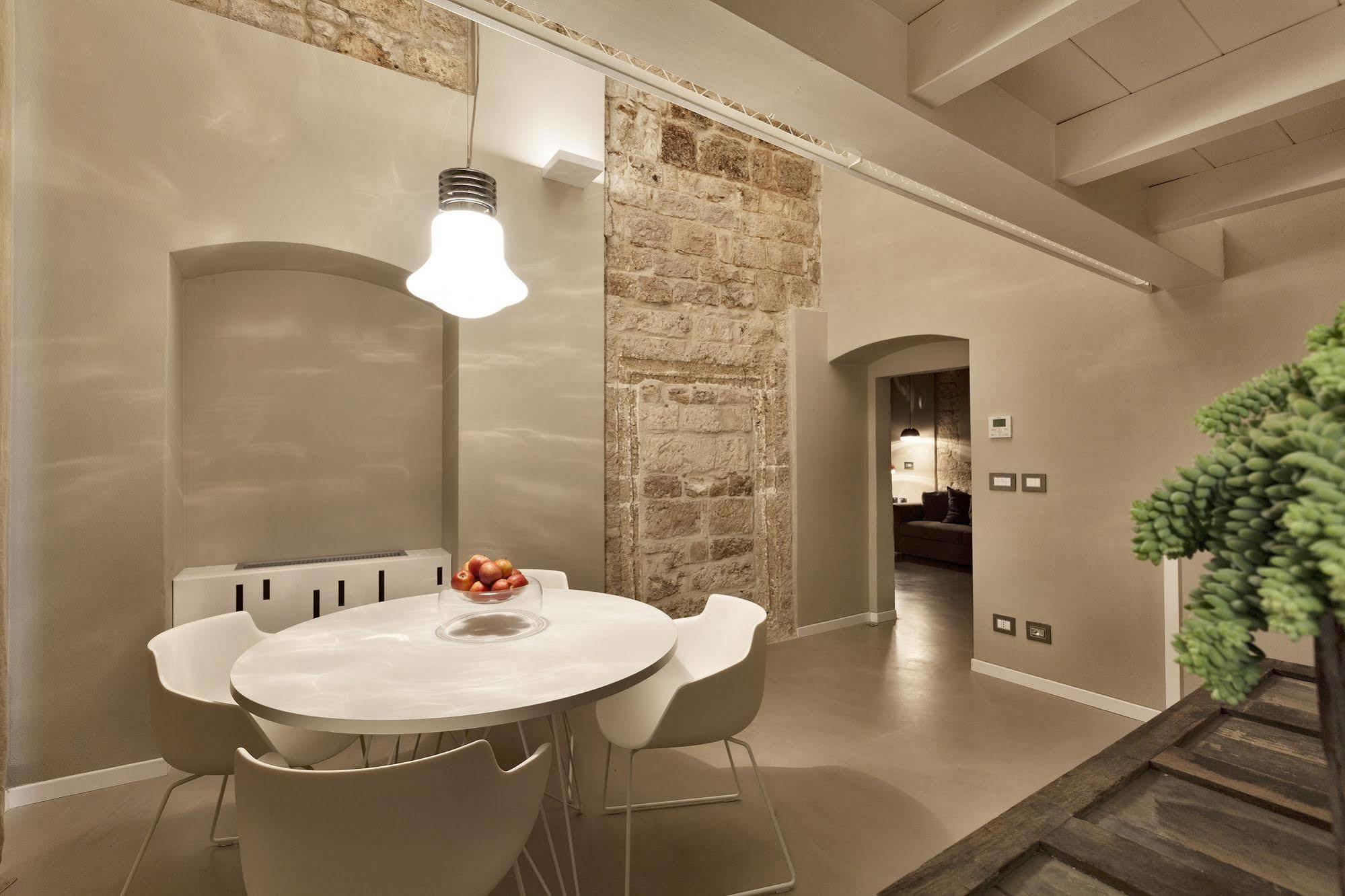 Palazzo Calo Aparthotel Bari Luaran gambar